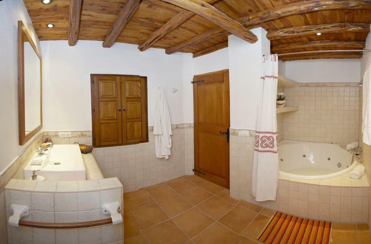Can Vich Petit Sant Carles de Peralta Exterior photo